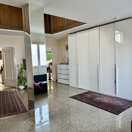 Magisches Doppelzimmer Mit Atemberaubender Wasserfall-Wand In Seligenstadt Dış mekan fotoğraf